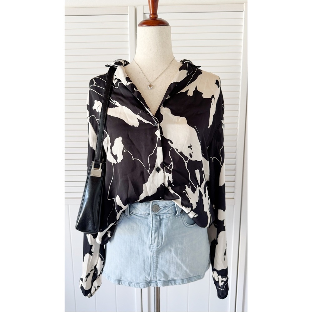 H&M Beige and Black Button Down Blouse Top
